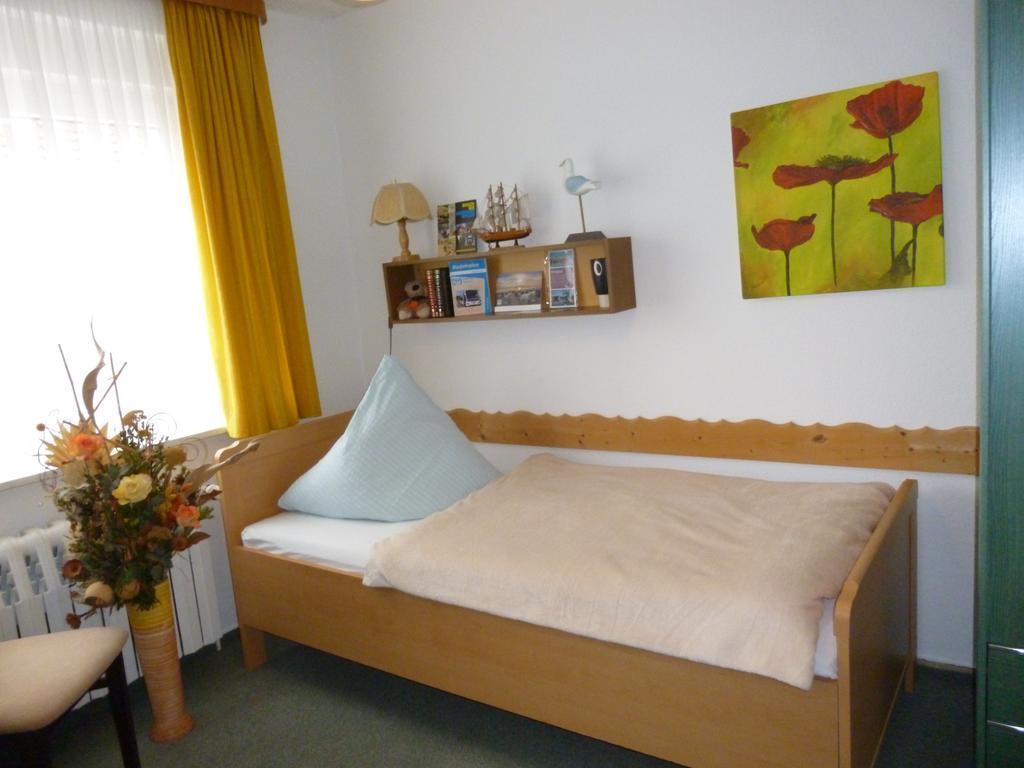 Pension Am Peeneufer Ug Wolgast Ruang foto