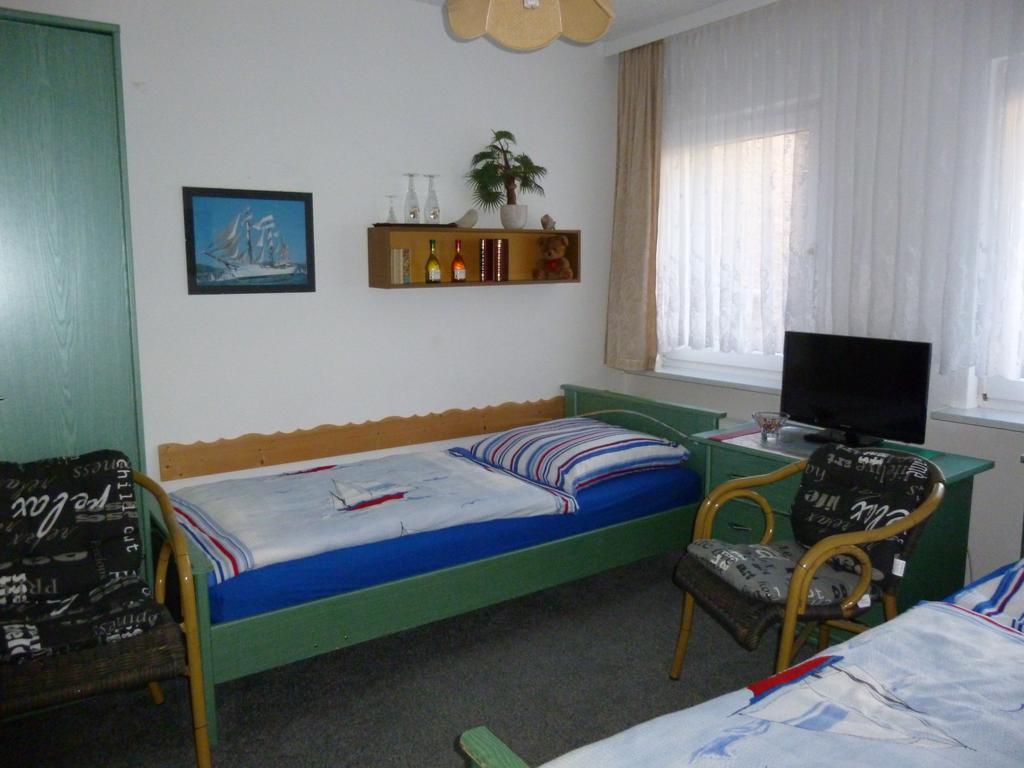Pension Am Peeneufer Ug Wolgast Ruang foto