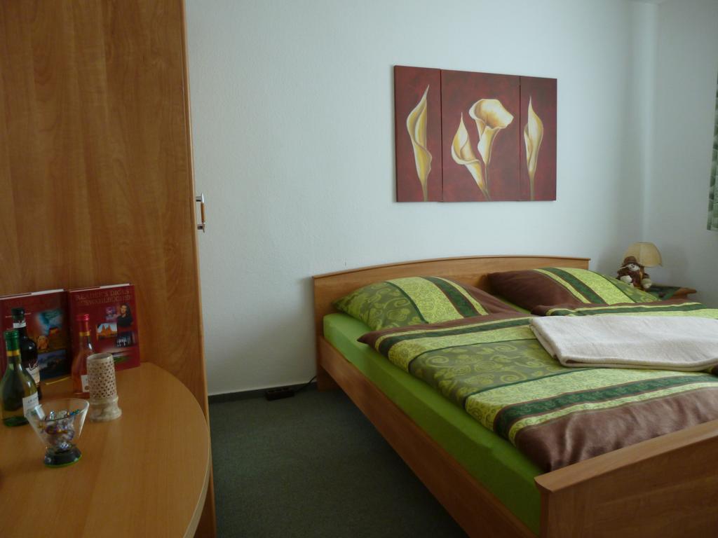 Pension Am Peeneufer Ug Wolgast Ruang foto