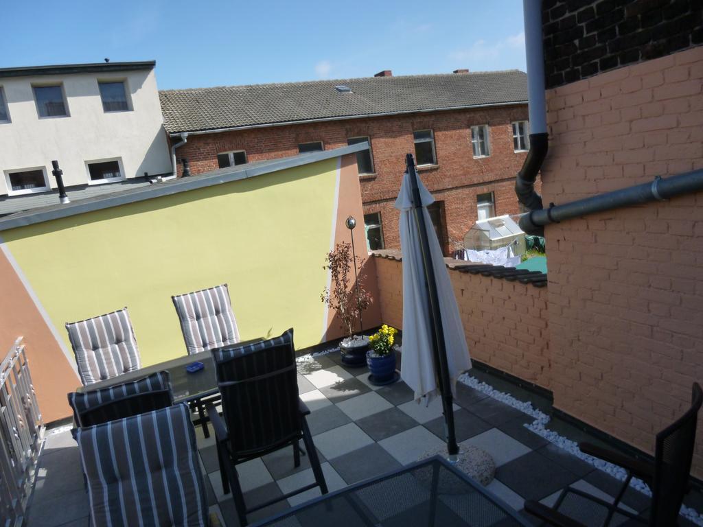 Pension Am Peeneufer Ug Wolgast Ruang foto